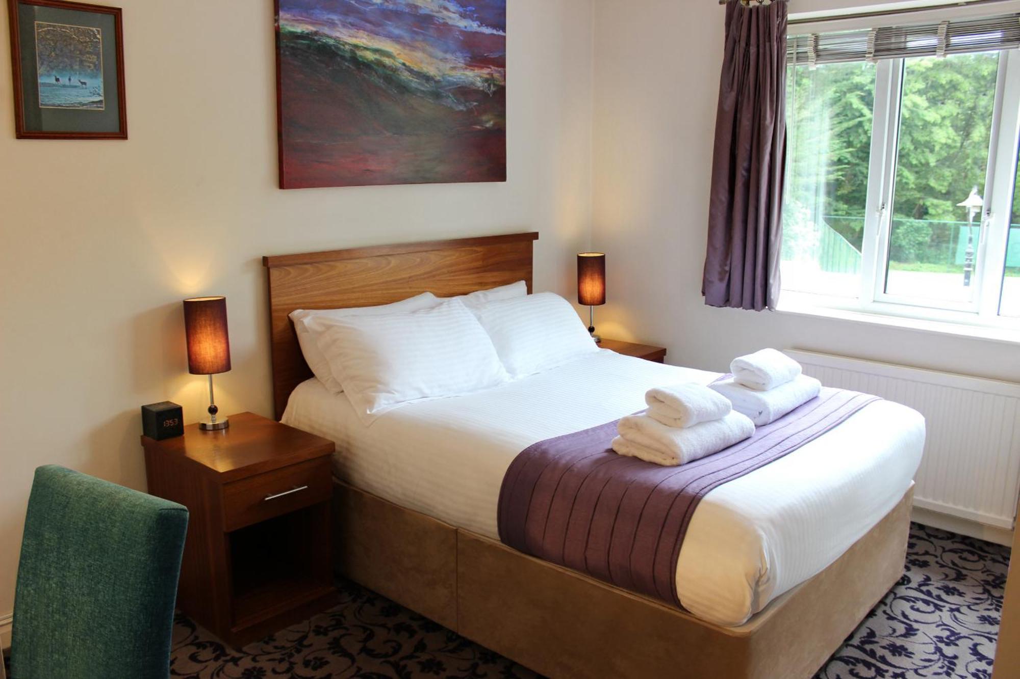 Wickwoods Hotel Albourne Exterior photo